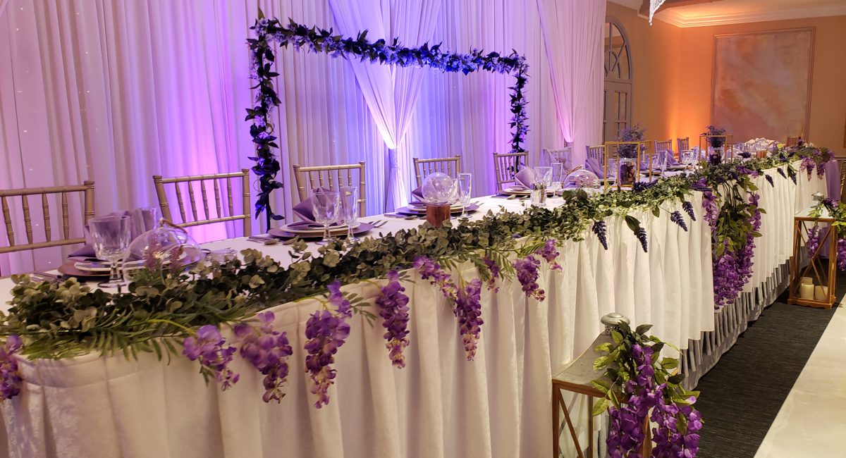 Floral arrangements at the best banquet halls
